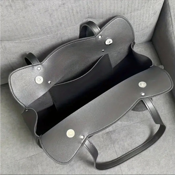 Vegan Leather Hello Kitty Purse, Hello Kitty Bag, Hello Kitty Purse - Picture 5 of 9